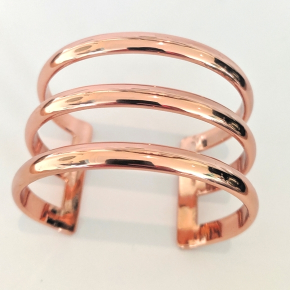 SOLD Rose Gold triple stack Statement Cuff - Picture 3 of 6